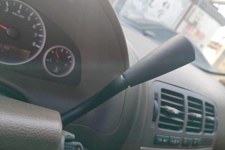 Used Buick GL8 2014 2.4L Classic Edition Gear Lever