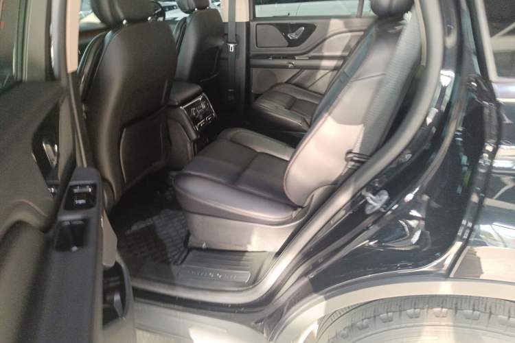 Used Lincoln Aviator 2023 3.0T V6 Four-Wheel Drive Luxury Cruise Version Six Seats