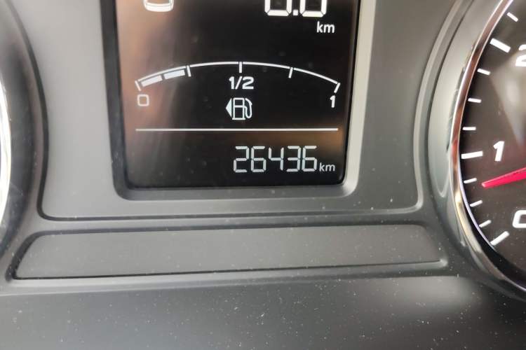 Used Roewe i6 2018 20T Manual Luxury Edition