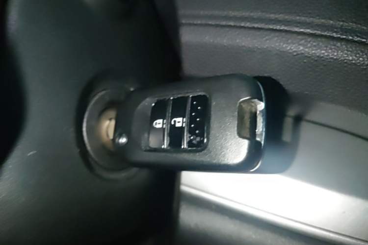 Used Honda CR-V 2016 2.0L two-wheel drive Urban Edition
