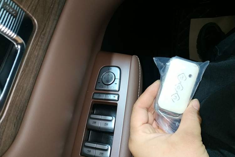 Used Wuling Xingguang S 2024 510 km Flagship Version Interior 1