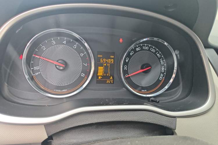 Used Chevrolet Sail 2015 Sail 3 1.5L Manual with Ideal Sunroof Edition

