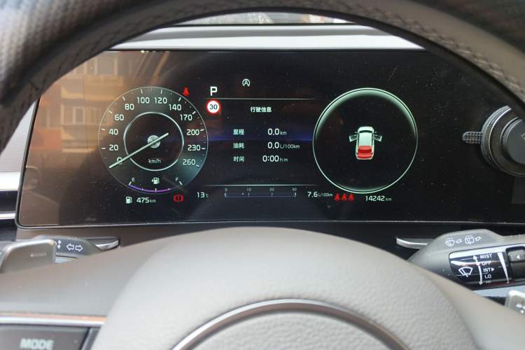 Used Kia Sportage (Chinese Domestic Model) 2025 1.5T Two-Wheel Drive Prestige Edition Instrument Cluster