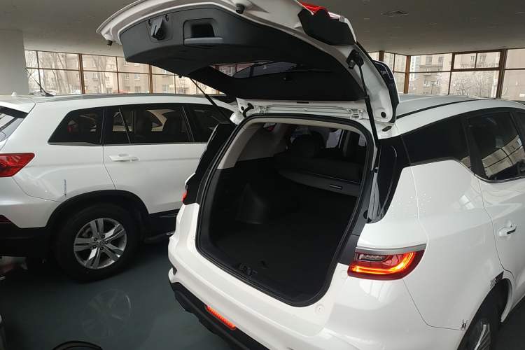 Used Geely Auto Vision X6 2020 1.4T Manual Comfort Model Trunk