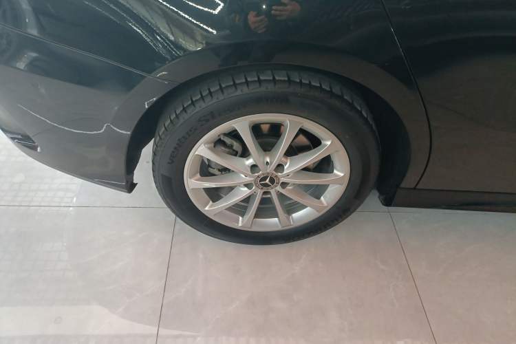 Used Mercedes-Benz A-Class 2022 Restyled A 200 L Sport Sedan Fashion Version