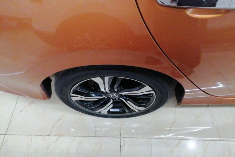 Used Honda Civic 2016 220TURBO CVT Prestige Edition Exterior 8