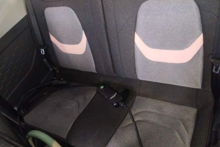 Used Chery New Energy QQ Ice Cream 2022 170km Sundae Phosphate Lithium-Ion