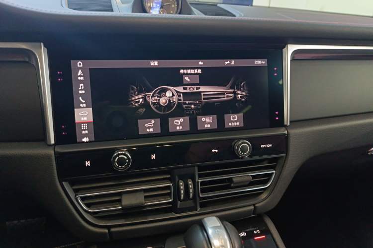 Used Porsche Macan 2024 Macan 2.0T