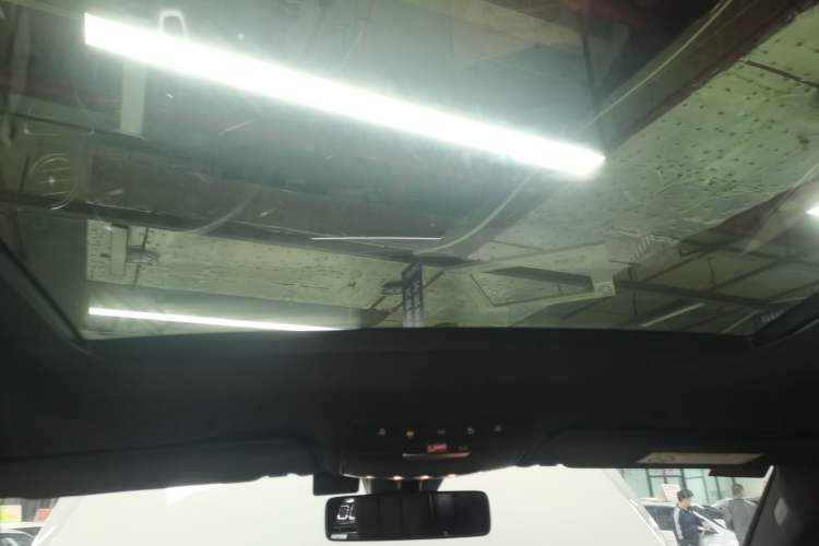 Used Mercedes-Benz GLC 2020 Facelift GLC 260 L 4MATIC Luxury Edition