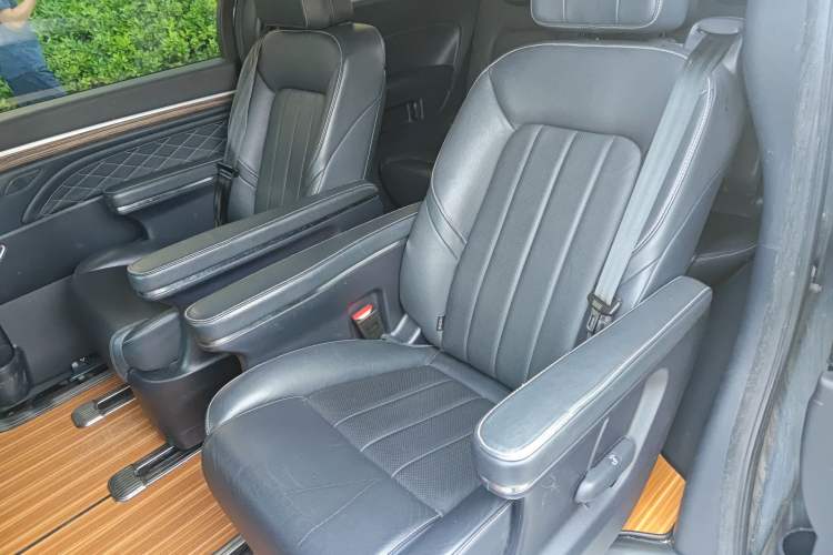 Used GAC Trumpchi M8 2020 Flagship Model 390T Deluxe Edition