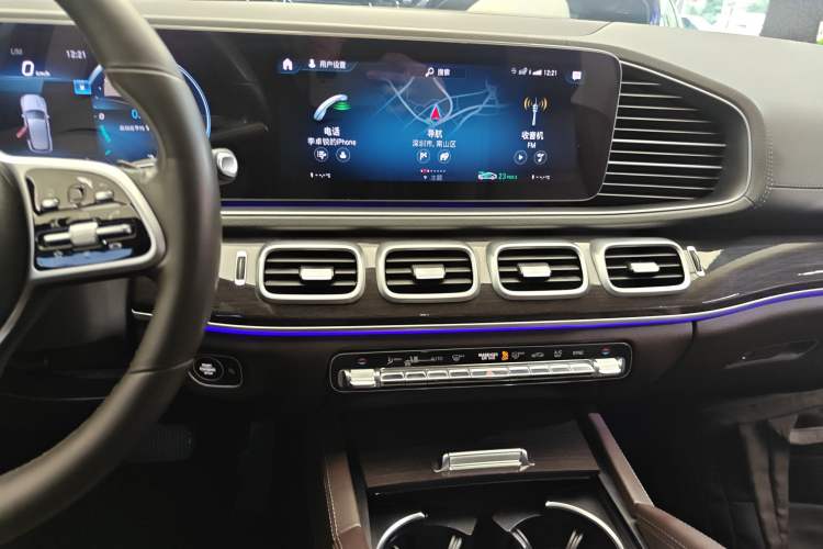 Used Mercedes-Benz GLE 2020 Restyled GLE 350 4MATIC Fashion Edition Audio And AC Panel