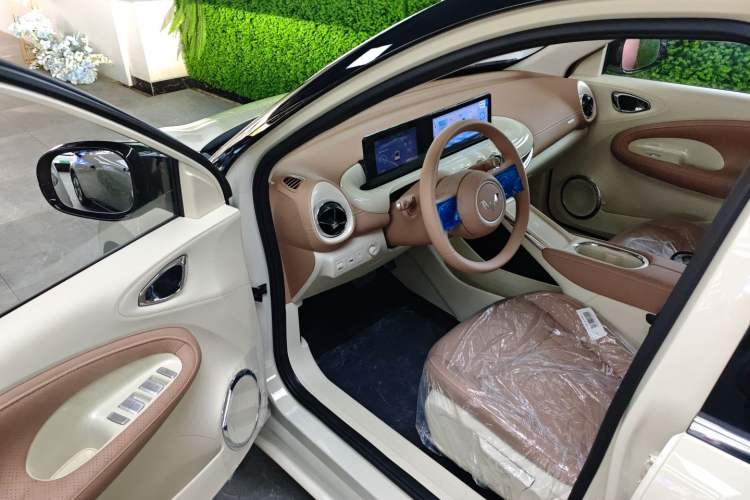 Used Wuling Bingo 2025 333 km Enjoyment Version
