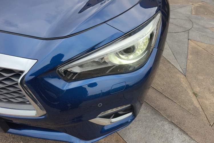 Used Infiniti Q50L 2018 2.0T Enjoyment Version China VI Standard