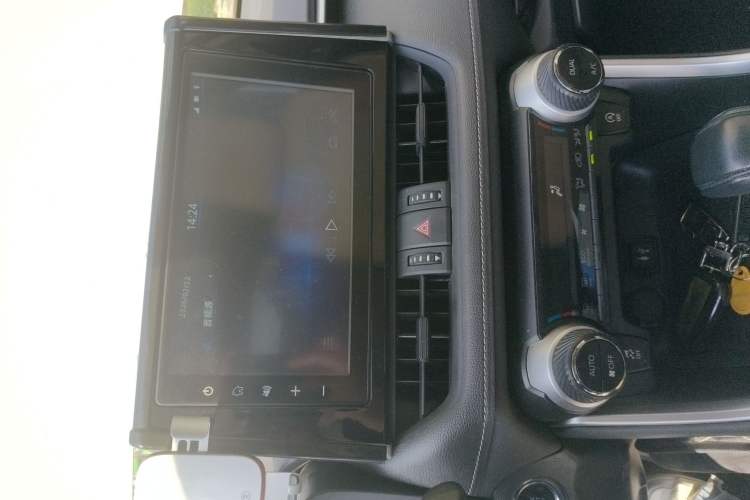 Used Toyota RAV4 2020 2.0L CVT Two-Wheel Drive Fashion Edition