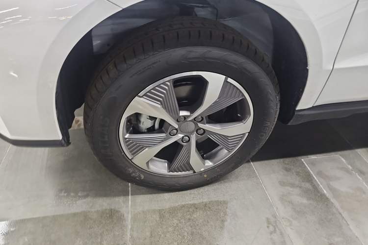 Used Geely Auto Haoyue PRO 2024 1.5T DCT Zongheng+ Left Front Wheel Hub