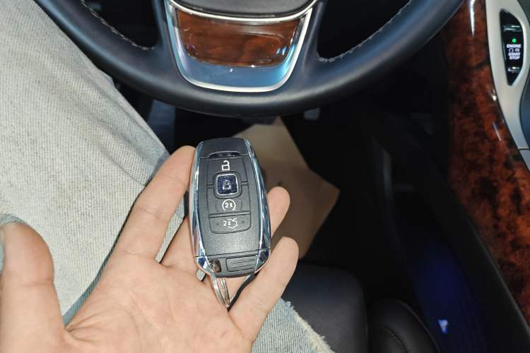 Used Lincoln Nautilus 2019 2.7T Four-Wheel Drive Prestige Edition China VI Standard Interior 1