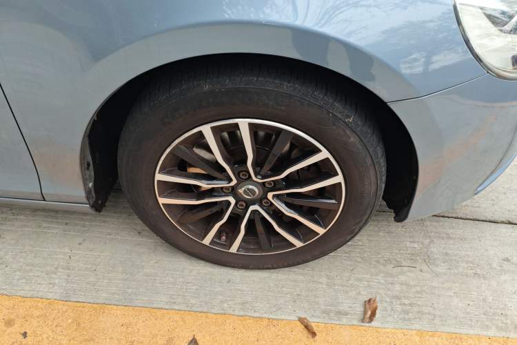 Used Volvo V40 2017 T3 Zhiyi Edition