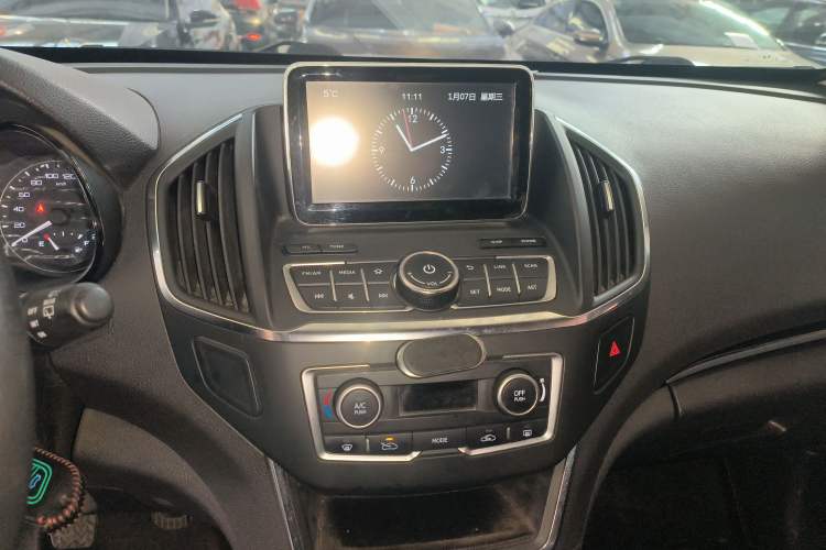 Used Dongfeng Aeolus AX5 2017 1.4T Manual Qushang Model
