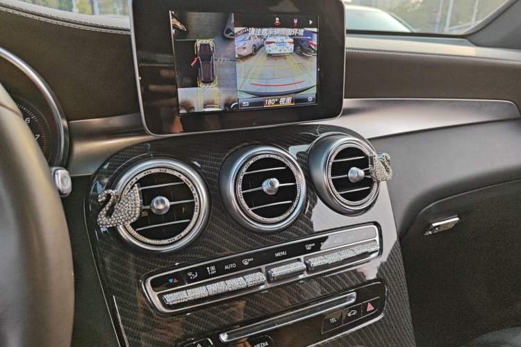 Used Mercedes-Benz GLC 2017 GLC 260 4MATIC Luxury Model
