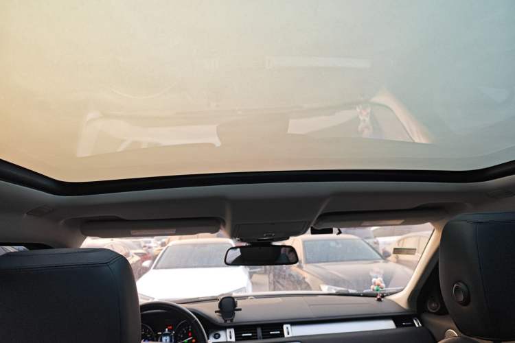 Used Land Rover Range Rover Evoque 2016 2.0T SE Smart Glow Edition