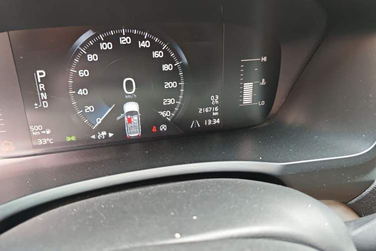 Used Volvo XC90 2016 T5 Zhiyi Edition 7-Seater
