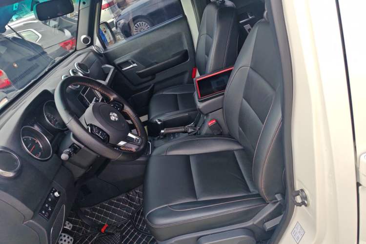 Used BAIC Off-Road BJ40 2016 40L 2.3T Automatic All-Wheel Drive Premium Edition