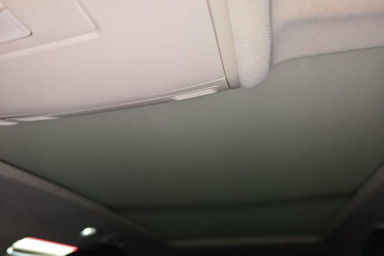 Used Volkswagen Tayron 2020 330TSI Two-Wheel Drive Luxury Connected Pro Edition