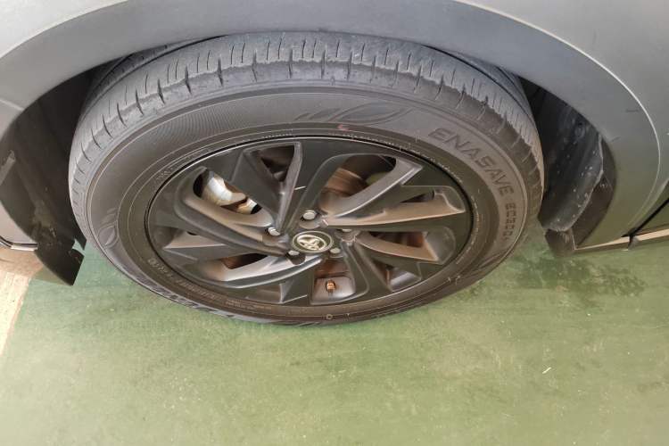 Used Toyota IZOA 2021 2.0L Yichi SPORT
