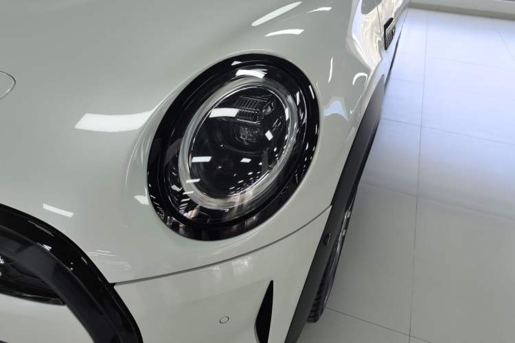 Used MINI 2023 Facelift 2.0T COOPER S Artist Five-Door Edition
