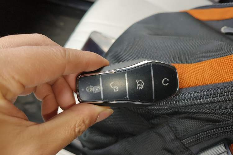 Used BYD Song PLUS New Energy 2025 DM-i 112KM Prestige Model Vehicle Key