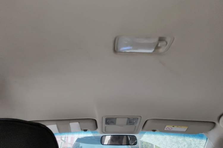 Used Nissan Sylphy 2012 Classic 1.6XE Manual Comfort Edition Headliner