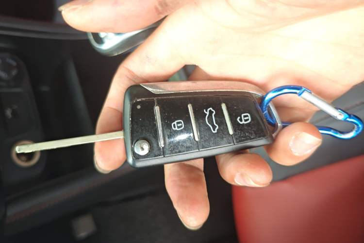 Used JAC Group Refine S3 2017 1.5L Manual Luxury Smart Model
