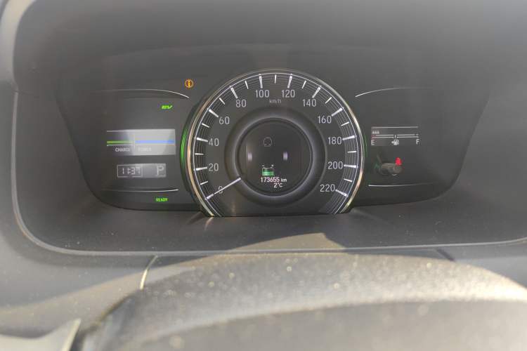 Used Honda Odyssey 2019 2.0L Rui-Changxiang Edition Odometer Close Up
