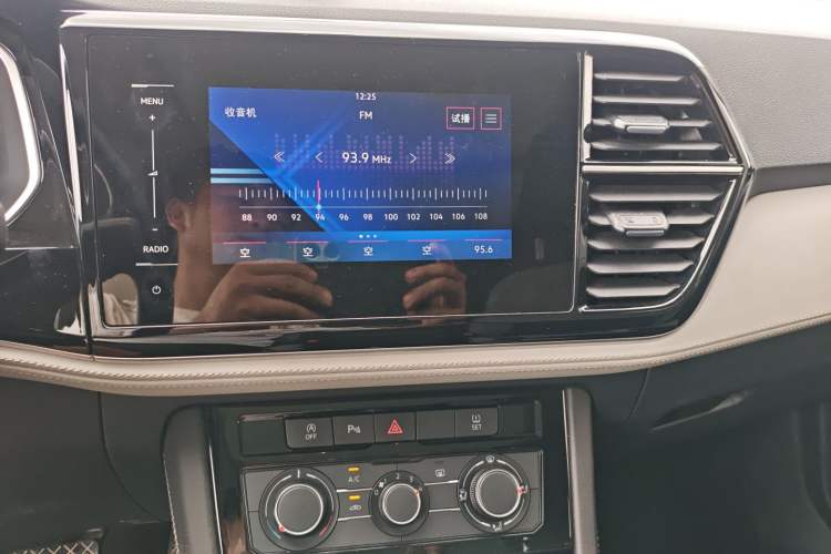 Used Jetta VS7 2023 280TSI Automatic Trend Edition
