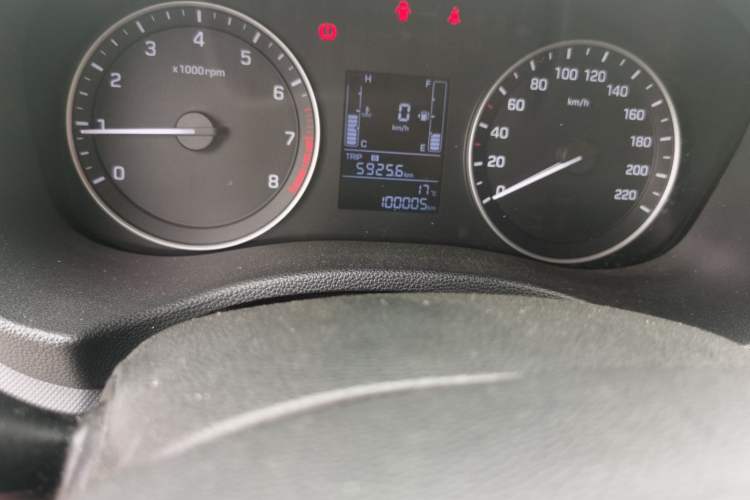 Used Hyundai ix25 2015 1.6L Manual Two-Wheel Drive Fashionable GS Model
