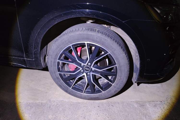 Used Audi Q5L 2024 45 TFSI Luxury Dynamic Model