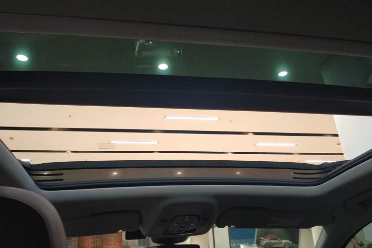 Used Audi Q7 2022 55 TFSI quattro S line Sport model