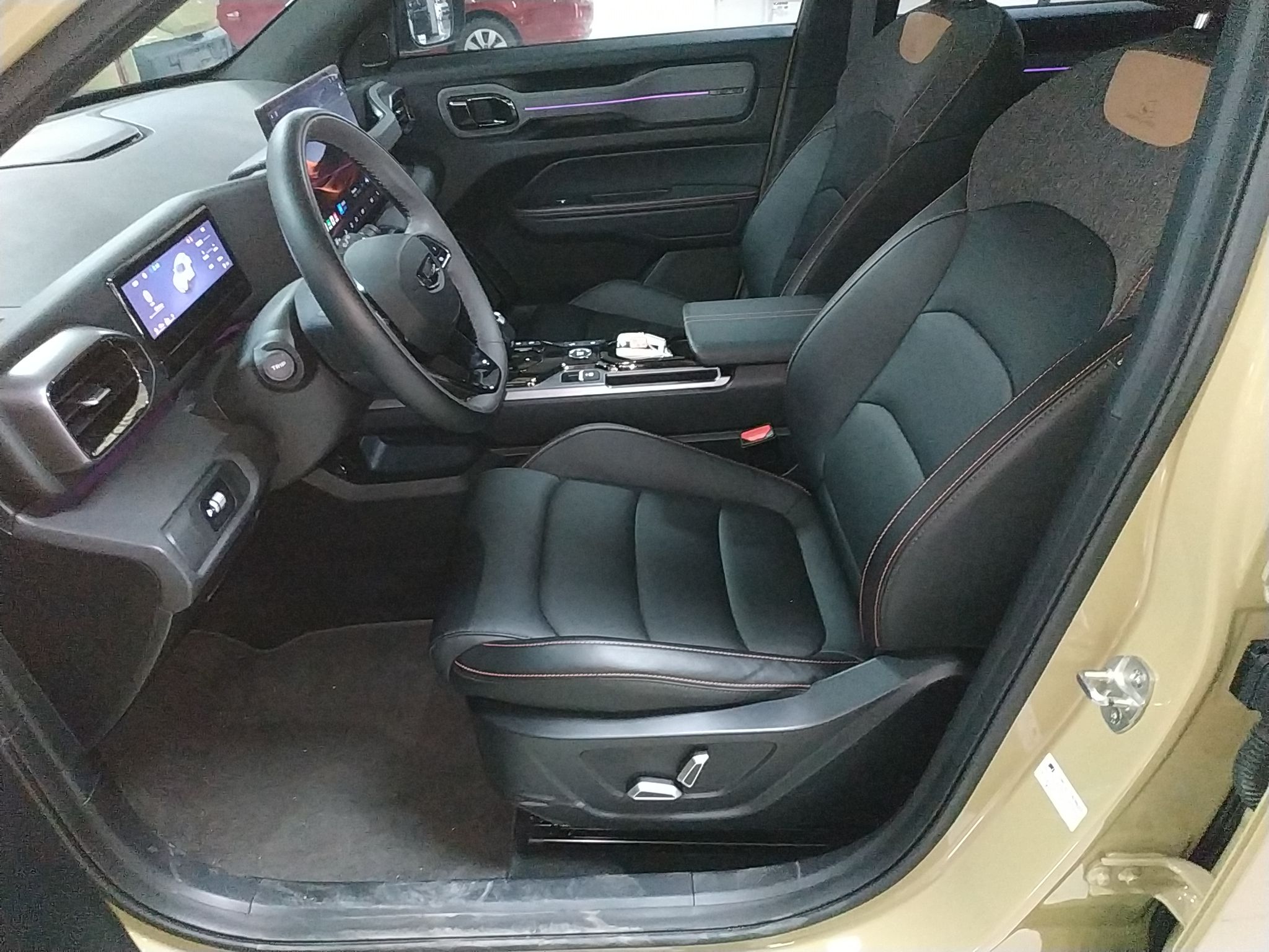 Переднее сиденье в автомобиле