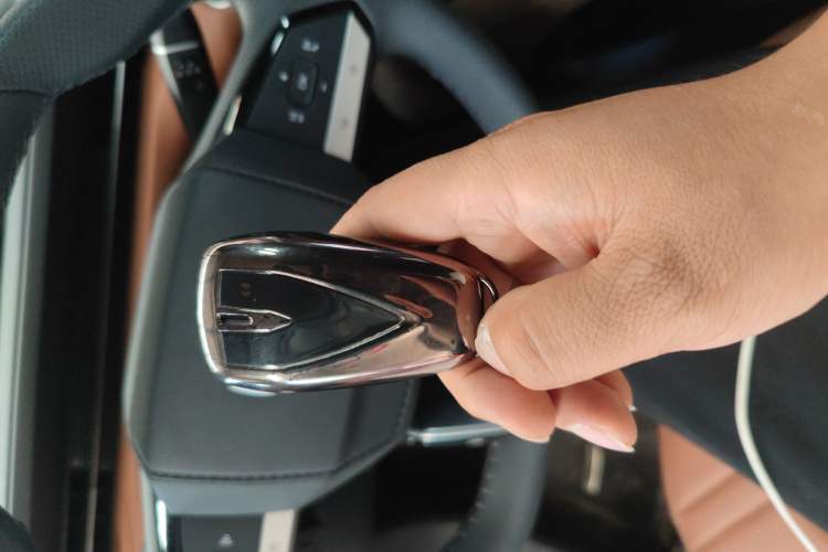 Used CHANGAN NEVO A05 2025 Truly Delicious Version 145 Excellence Edition Vehicle Key