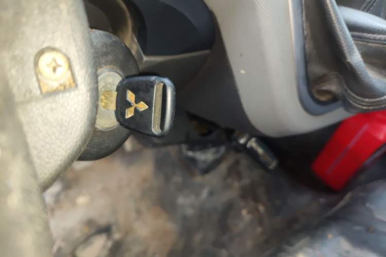 Used Foton Scenic G7 2017 2.0L Long-Wheelbase Commercial Van High-Roof Version 4 Seats 4Q20M