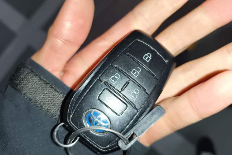 Used Toyota Sienna 2021 2.5L Hybrid Premium Edition