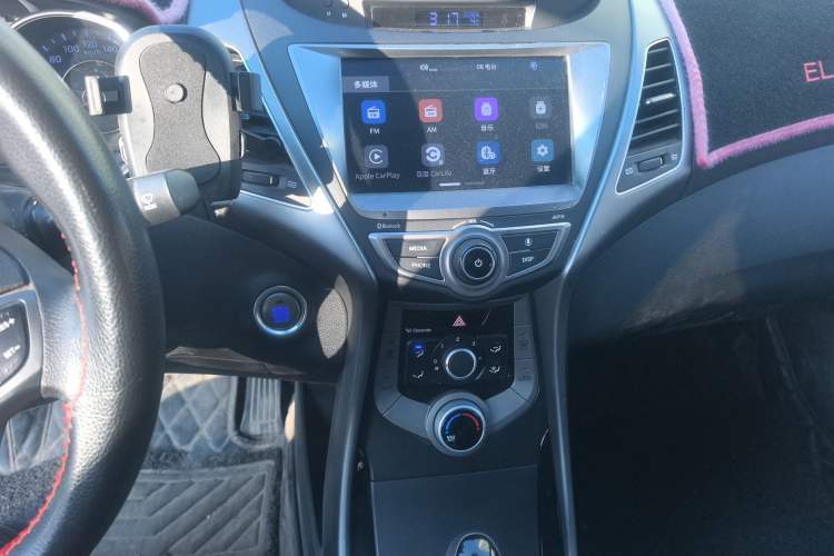 Used Hyundai Elantra (5th Generation / Langdong) 2016 1.6L Automatic Prestige Model