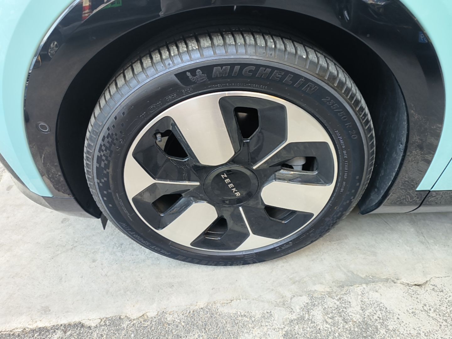 Zeekr MIX 2025 Intelligent Driving Version — снимка 10