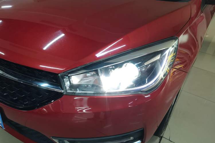 Used Chery Arrizo 5 2017 1.5L CVT Trendsetting Edition Left Front Headlight