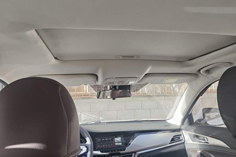 Used CHANGAN CS35PLUS 2018 1.6L Automatic Changlian Edition China V Standard
