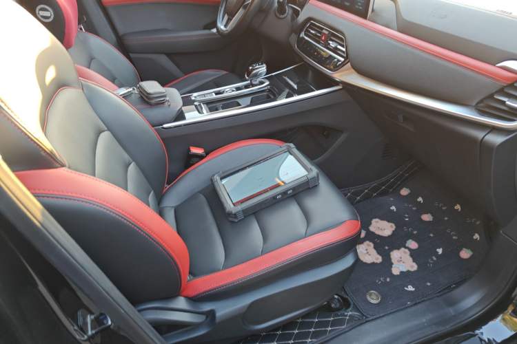 Used SOL X8 2021 300T DCT Luxury Smart Connect Edition 7 Seats