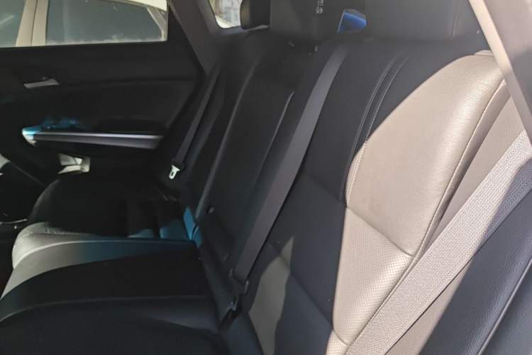 Used Honda Crosstour 2012 2.4L Luxury Edition