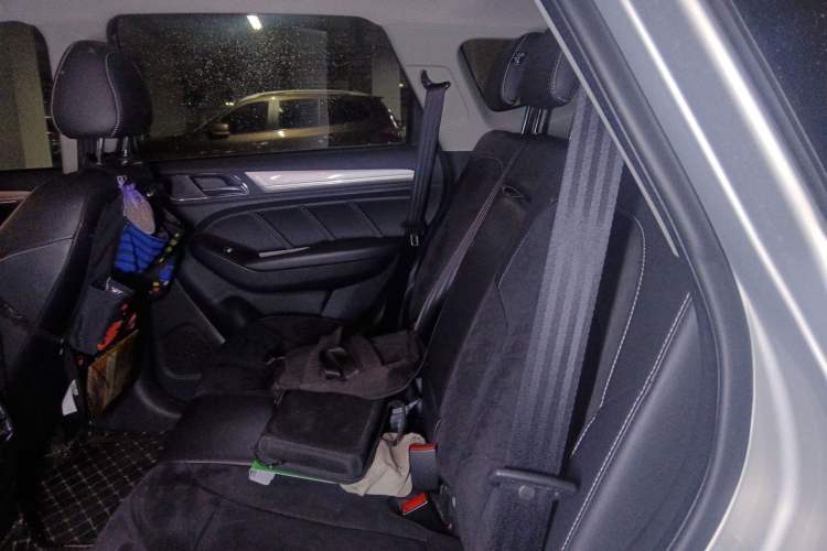 Used Roewe RX5 New Energy 2017 eRX5 50T Hybrid Connected Prestige Flagship Edition