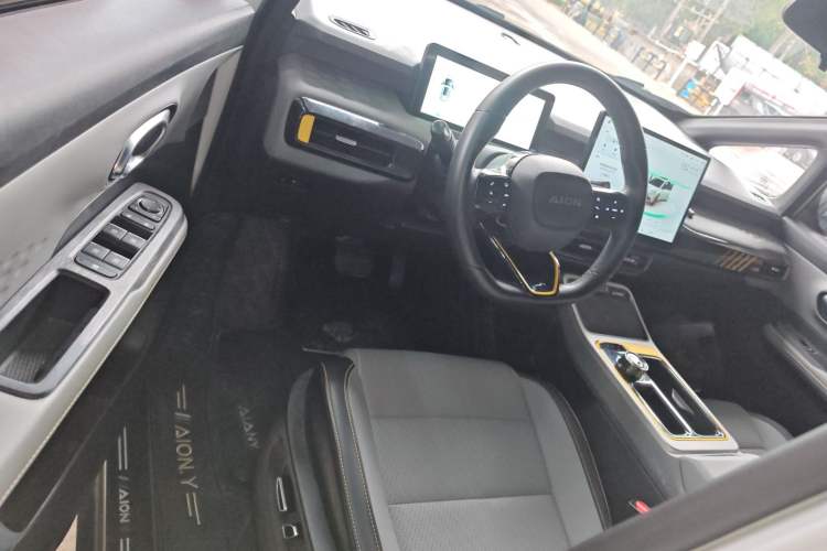 Used AION Y 2022 70 Enjoyment Edition Lithium Iron Phosphate
