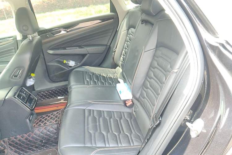 Used Volkswagen Passat 2019 330TSI Elite Edition China VI
